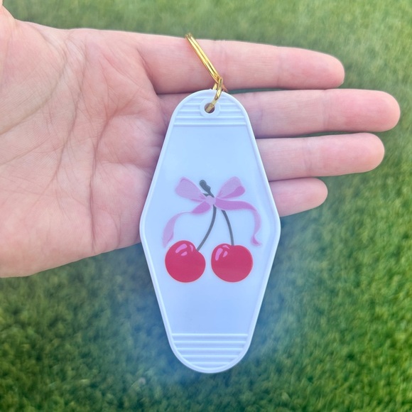 Handmade Pink Motel Keychain – Choose Your Style (Gingham, Smiley, Bows & More) - Picture 5 of 15